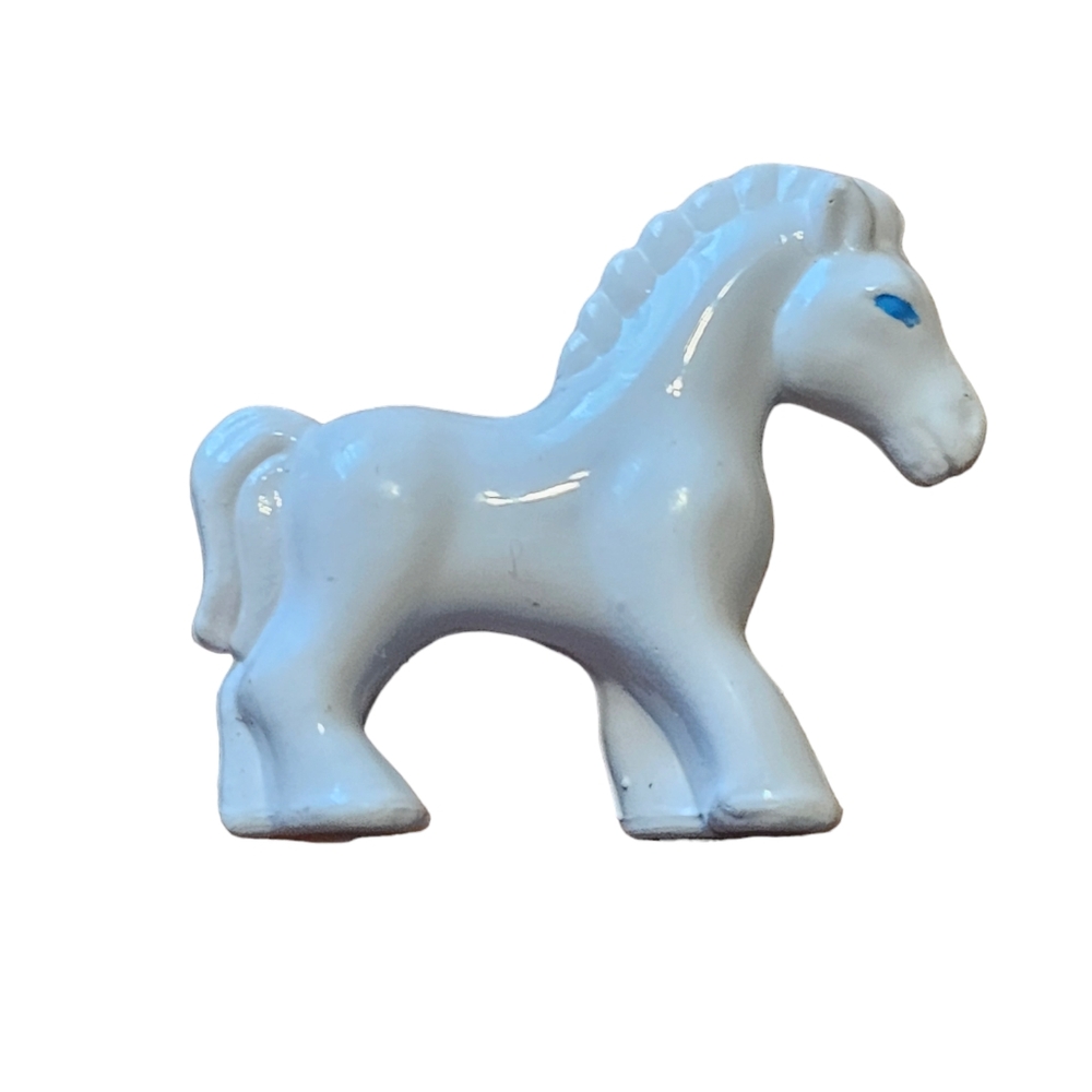 Vintage Polly Pocket stable on the go‎ horse